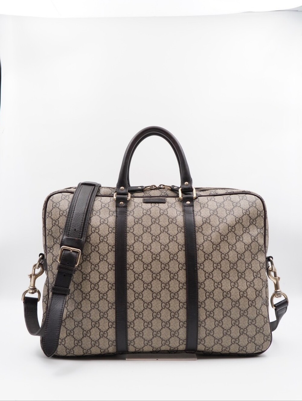 CK25 💕 GUCCI GG Plus Monogram Briefcase